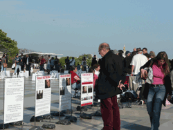 Die Gesundheitskatastrophe von Tschernobyl geht ins 25. Jahr. Aktion in Paris vom 24. � 26. April 2010