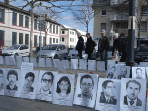 Lexposition des protraits des liquidateurs à Illkirch-Grafenstaden (Bas Rhin-France), le 31 mars 2010