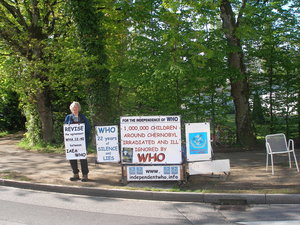 Paul Roullaud delante de la OMS del 28 abril al 2 mai 2008