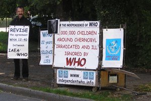 Bernard Nicolle delante de la OMS del 15 al 19 septiembre de 2008