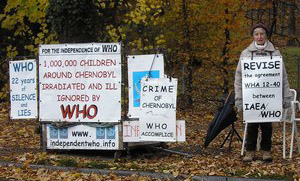 Thérèse Jouffroy vor der WHO vom 10. - 12. November 2008