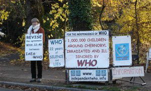 Françoise Chaffard vor der WHO am 14. November 2008