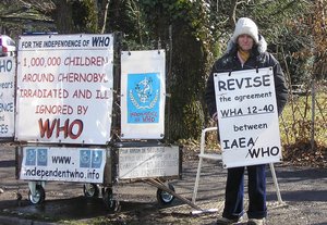 Jocelyne Grousselas in front of WHO from 9th to 13th February 2009