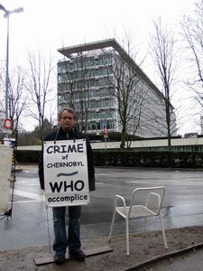 Jean Pierre Pasquet in front of WHO from 4th to 6th March 2009