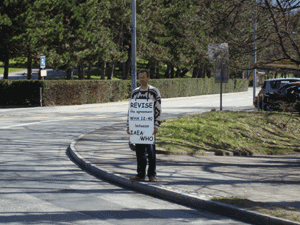Philippe Monier-Genoud in front of WHO from 30th March to 3rd April 2009
