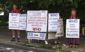 André Baloge and Lamamo in front of WHO from 4th to 7th May 2009