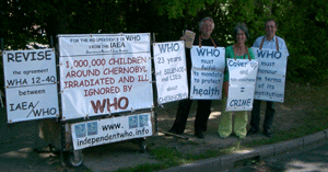 Claude Jousseaume, Diane Ciurla and François Rittmeyer in front of WHO from 2nd to 4th June 2009