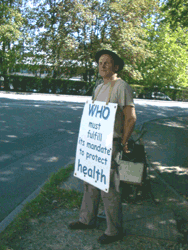 Jean-Yves Peillard delante de la OMS el 31 agosto 2009