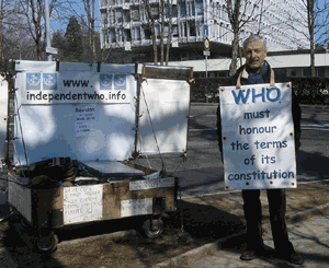 Michel Rioche devant lOMS du 15 au 19 mars 2010