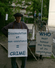 Jean-Yves Peillard in front of WHO from 8th to 9th June 2010