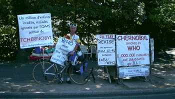 Henri Tendron delante de la OMS del 19 al 21 julio 2010