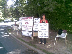 Françoise Bouvier in front of WHO, 26th August 2010