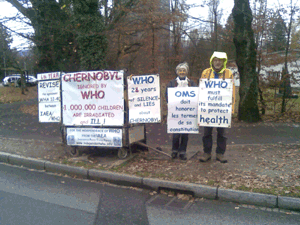 Claudine Le Tallec and Jean Marie Frontini in front of WHO from 15th to 19th November 2010
