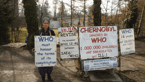 Diane Ciurlia in front of WHO from 10th to 14th January 2011