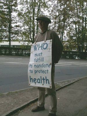 Jean Yves Peillard delante de la OMS del 9 al 13 mayo 2011